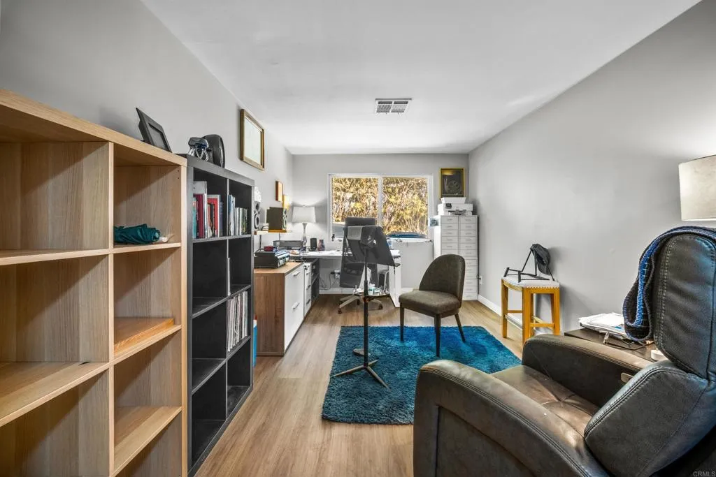 https://cdn.realtyfeed.com/cdn/127/306410018/eb92b493500a1fae188e3b6a024d60f0.webp