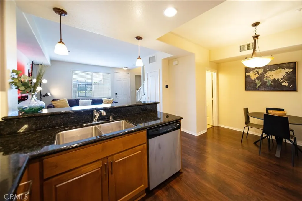 Photo #6: SW25078374 Listing 
