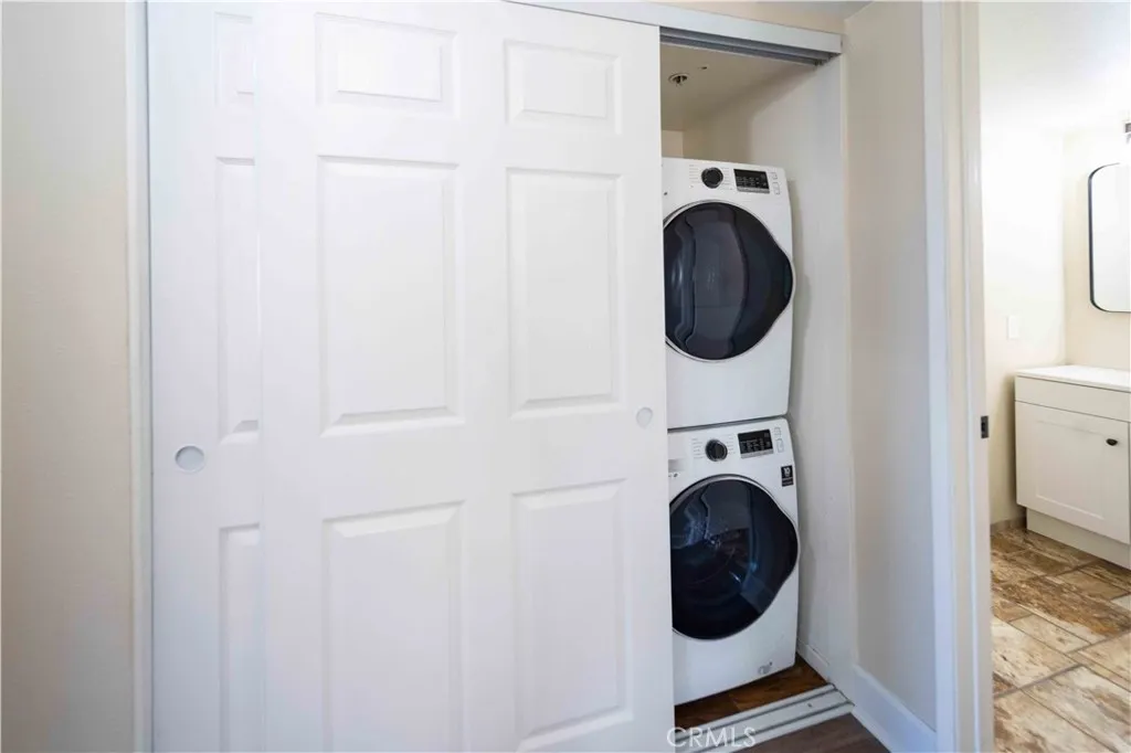 https://cdn.realtyfeed.com/cdn/127/306410383/20cc00b37e053d58b03d98b4e4881b03.webp