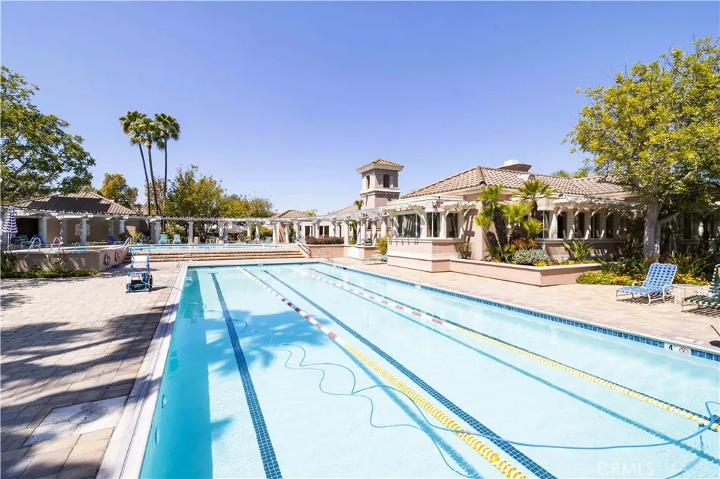 https://cdn.realtyfeed.com/cdn/127/306410383/b54e1950e7f9a886820e4de682d1ccd4.webp