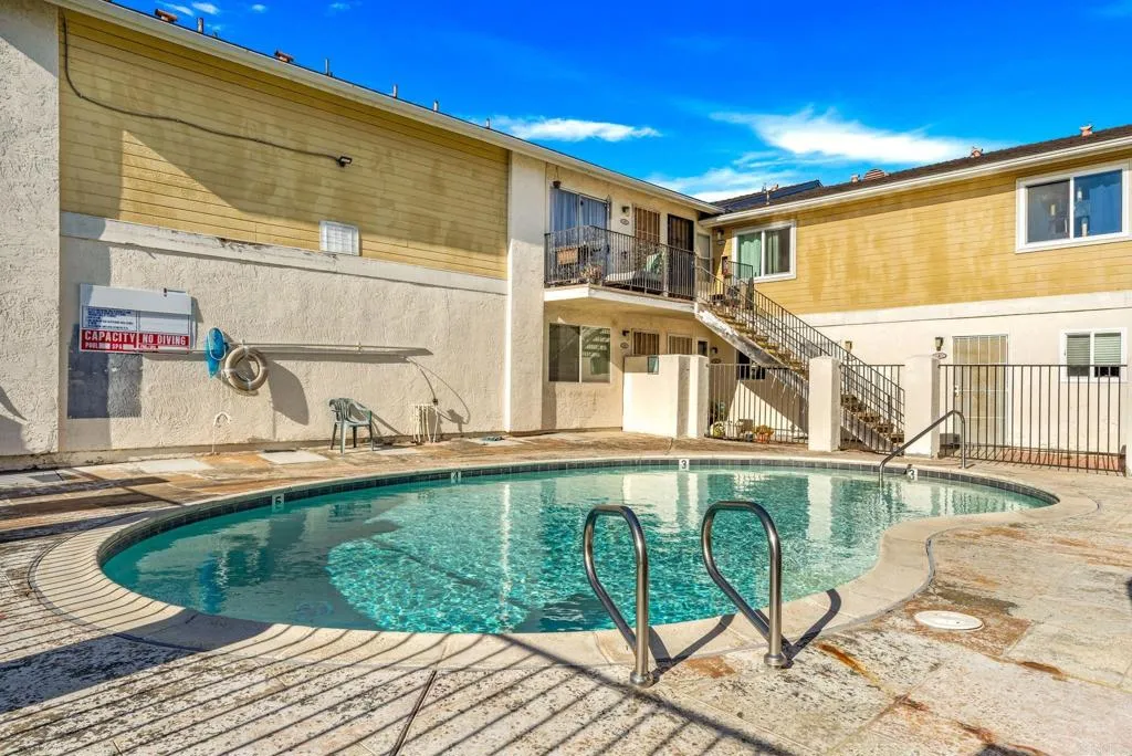 https://cdn.realtyfeed.com/cdn/127/306410393/480918f0a07c0abb9b9b568908eb1ed6.webp