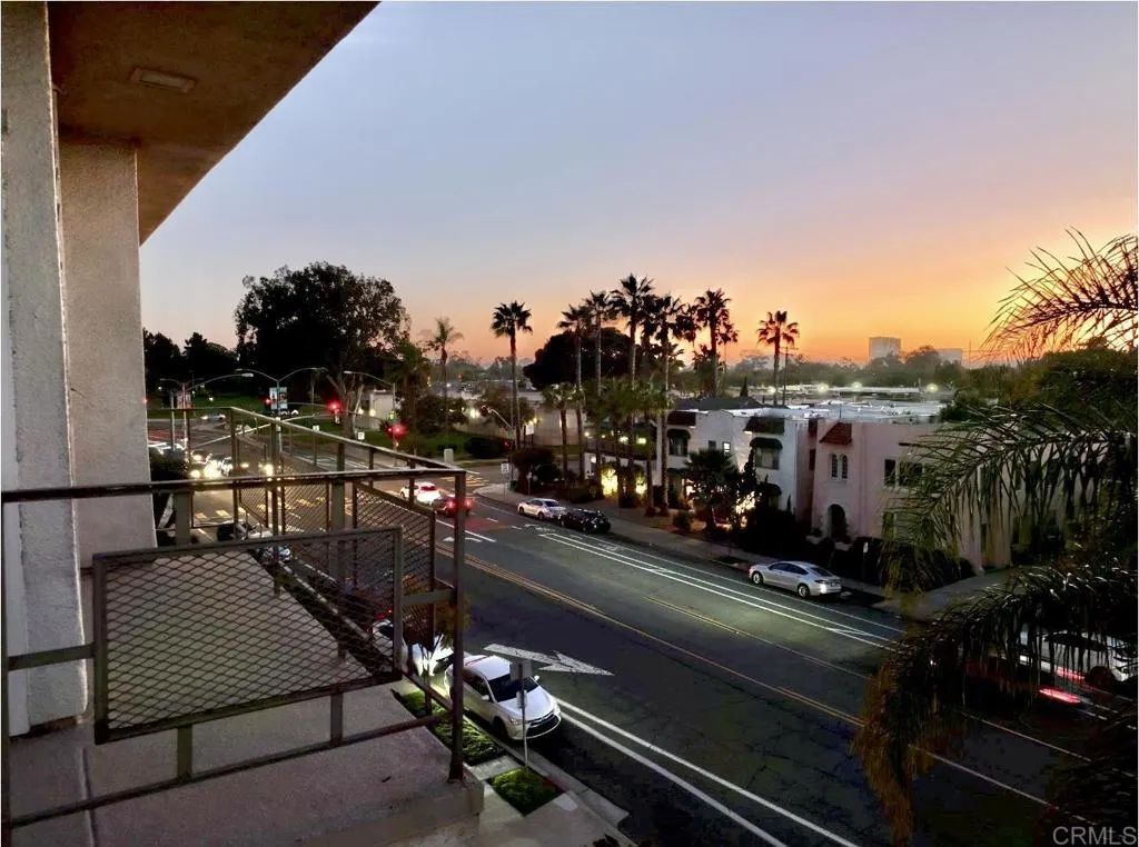 https://cdn.realtyfeed.com/cdn/127/306410458/2e0e73f047e15b02d32b934bb39b2b34.webp