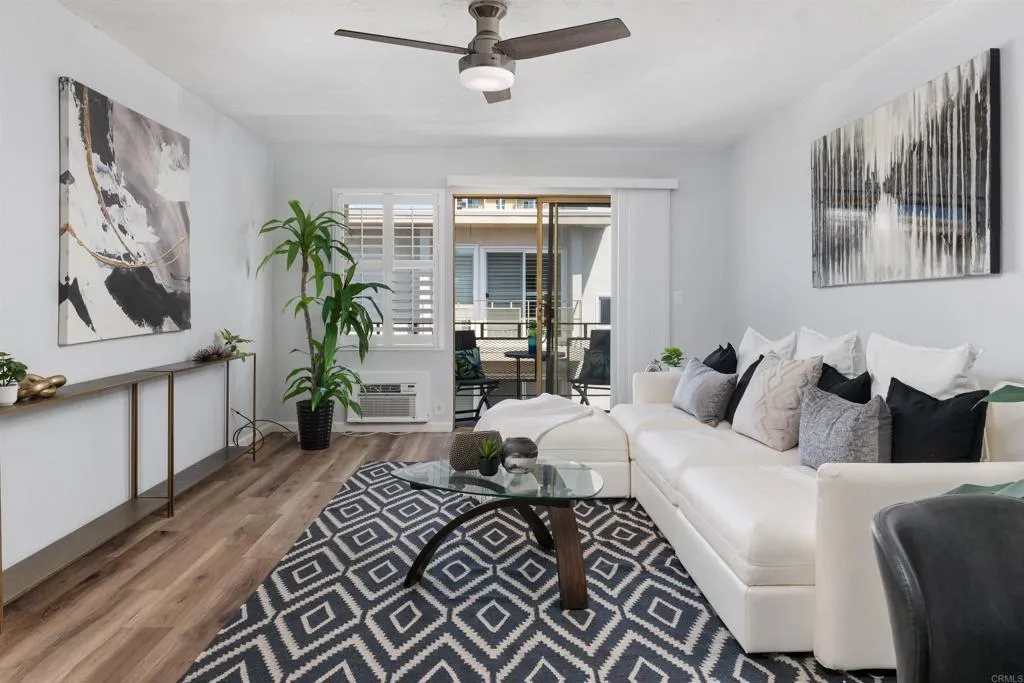 https://cdn.realtyfeed.com/cdn/127/306410458/4d6dd9040c8dea287d9d85c40f59ad3a.webp