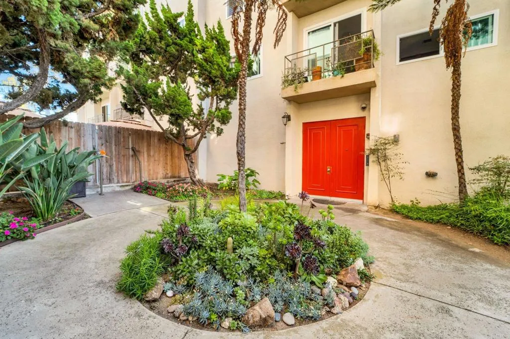 https://cdn.realtyfeed.com/cdn/127/306410458/88d19b1187713aa343ecf30aa9d30c14.webp