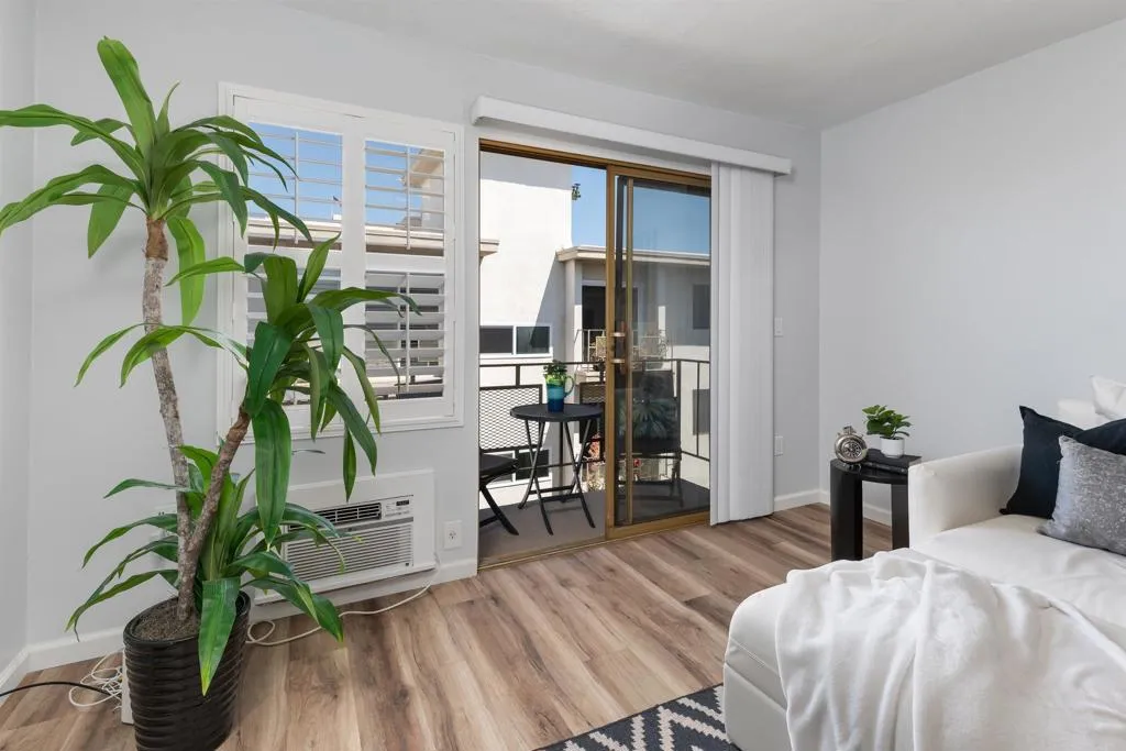 https://cdn.realtyfeed.com/cdn/127/306410458/96f70c35a9842449c87d0c8447da003a.webp