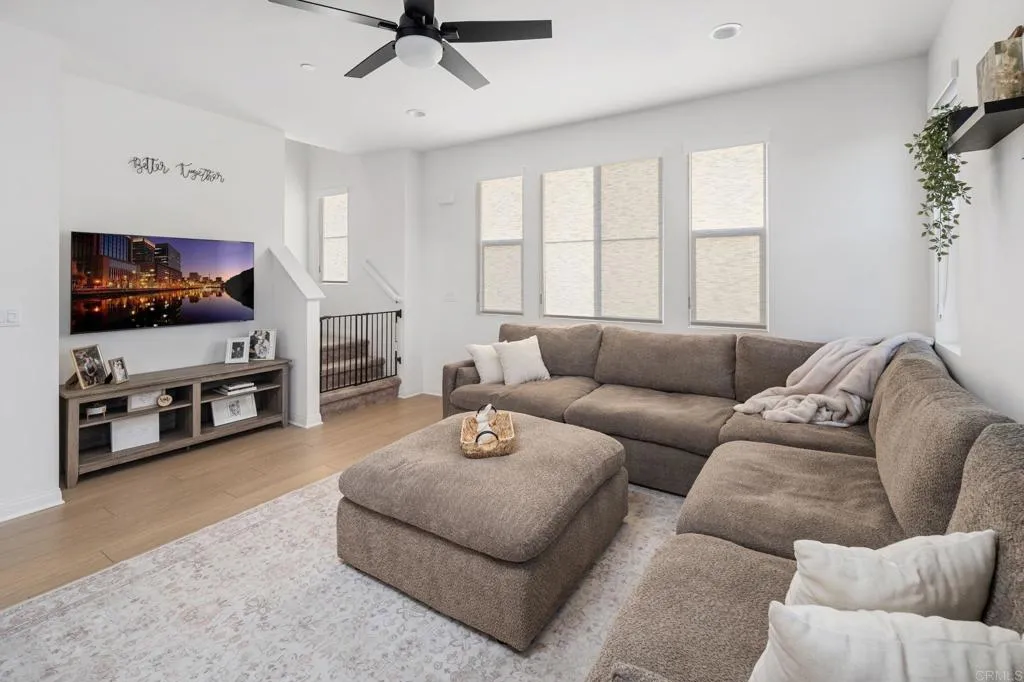 https://cdn.realtyfeed.com/cdn/127/306410459/6c95acbcce607f929261dd250473f027.webp