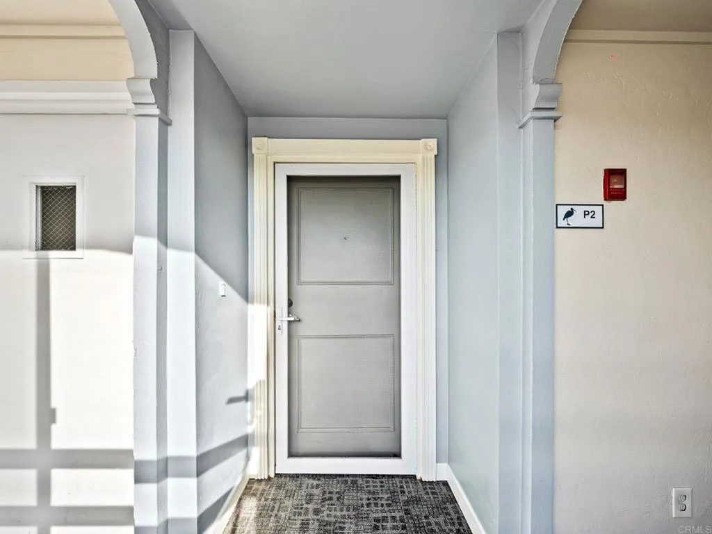 https://cdn.realtyfeed.com/cdn/127/306410507/b66111e488ae48fa09c31249291789fd.webp