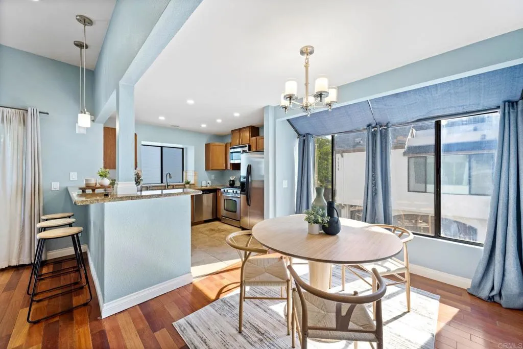 Photo #3: PTP2502529 Listing 