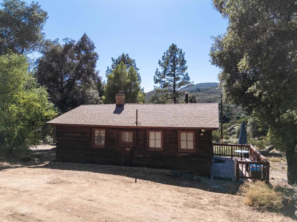 https://cdn.realtyfeed.com/cdn/127/306410709/a3b5248bb8560599b178f37df8d25c03.webp