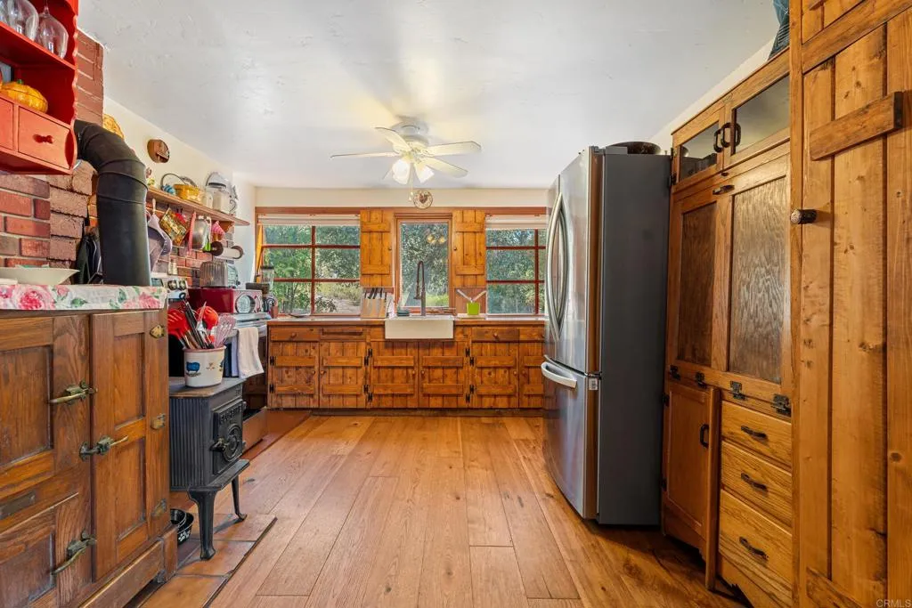 https://cdn.realtyfeed.com/cdn/127/306410709/f0591ebf32f55c80d59005496d522106.webp