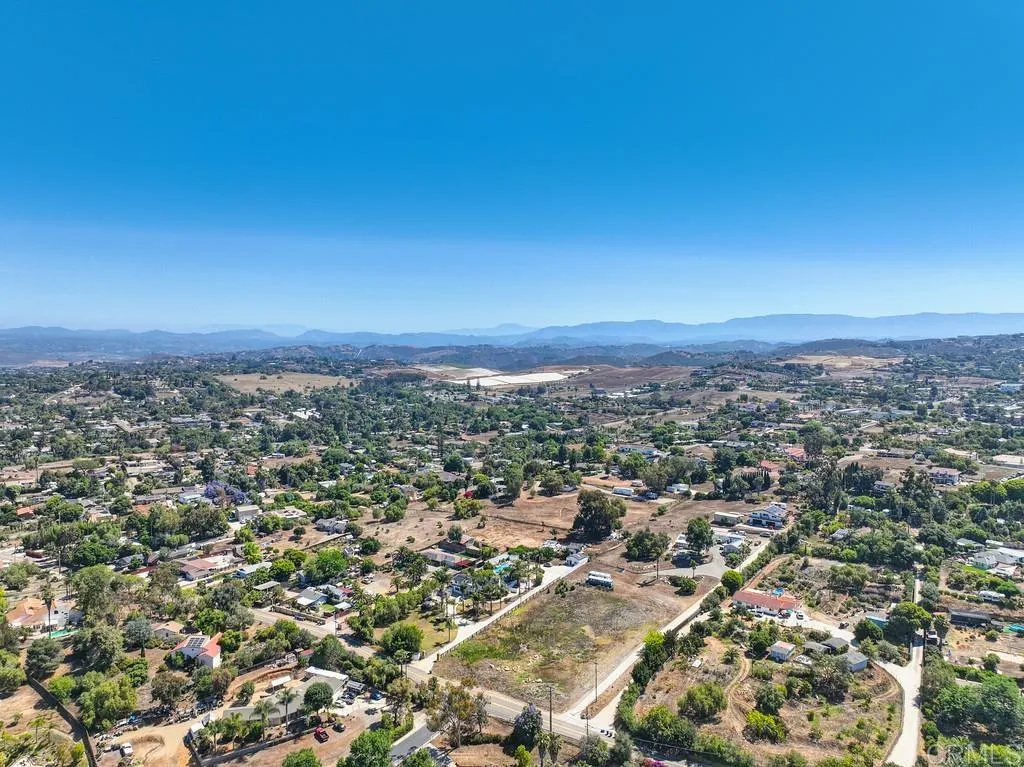 https://cdn.realtyfeed.com/cdn/127/306410735/479552d371d9685577519e46647ac43a.webp