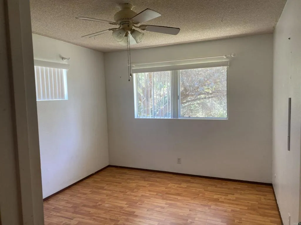 https://cdn.realtyfeed.com/cdn/127/306410735/7e8723cff11ef5022cfeb9d1094d9529.webp