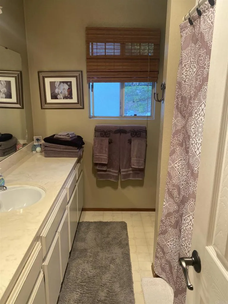 https://cdn.realtyfeed.com/cdn/127/306410735/b5123783334c23dedbecb7ca6db91982.webp