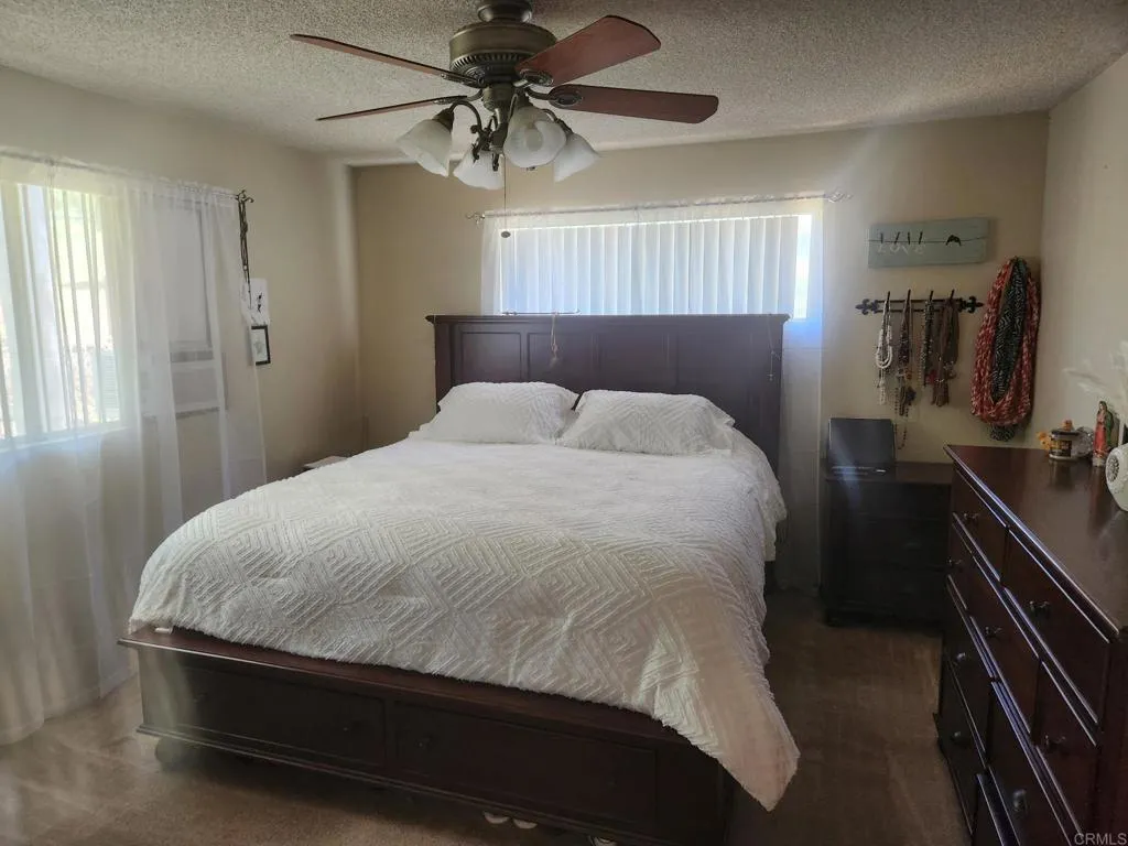 https://cdn.realtyfeed.com/cdn/127/306410735/cfd9ffa9fc91884edda9ca8030bcb3a0.webp