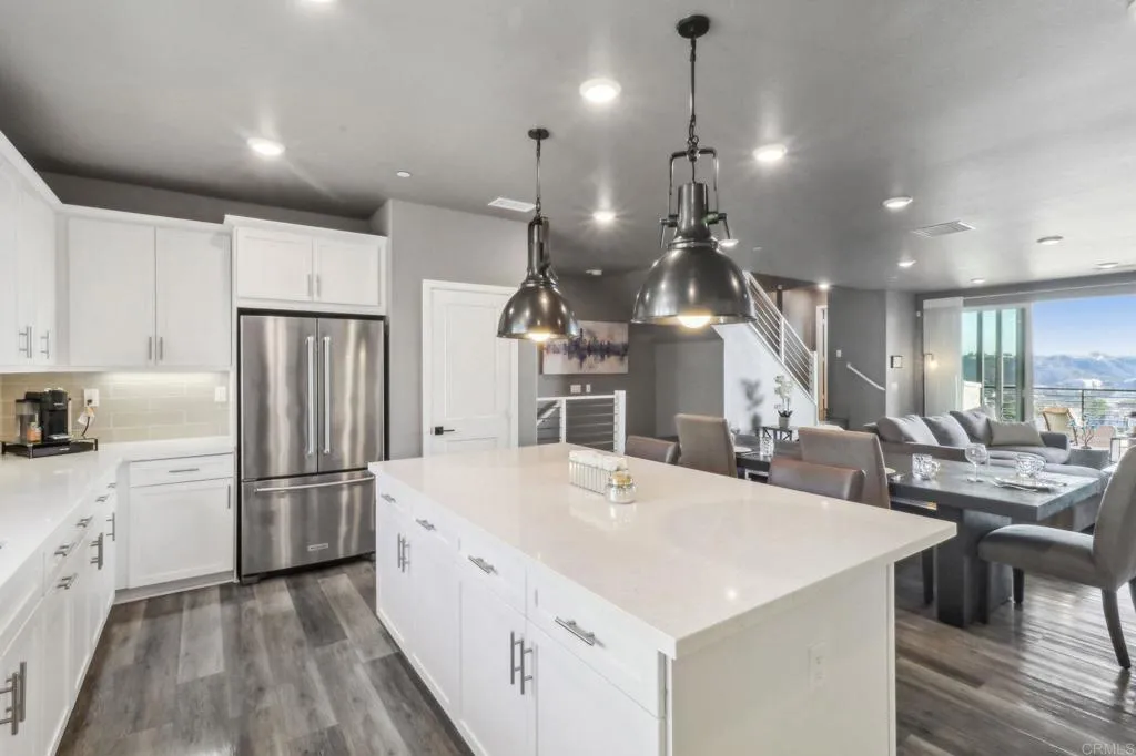 Photo #5: NDP2503420 Listing 