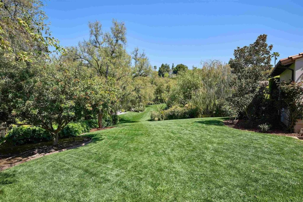 https://cdn.realtyfeed.com/cdn/127/306410916/3e47f52d51925c6631b70b425c9de26a.webp