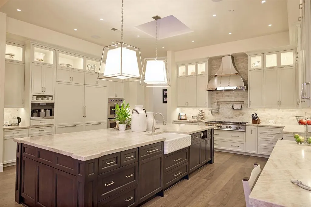 https://cdn.realtyfeed.com/cdn/127/306410916/9ba4a740c6082e0b8ae85dde47e7b25f.webp