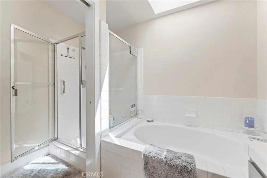 https://cdn.realtyfeed.com/cdn/127/306411073/456a77ee3a77b0c8918228ca680ab29f.webp