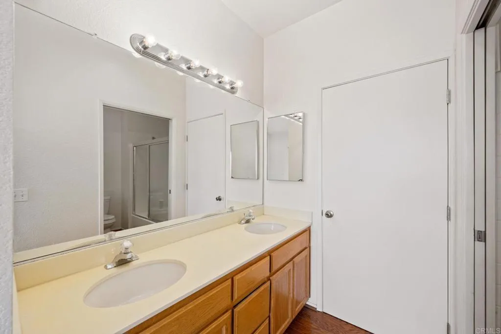 Photo #6: NDP2503470 Listing 