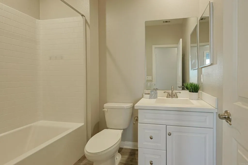 Photo #27: PTP2502545 Listing: Photo #27