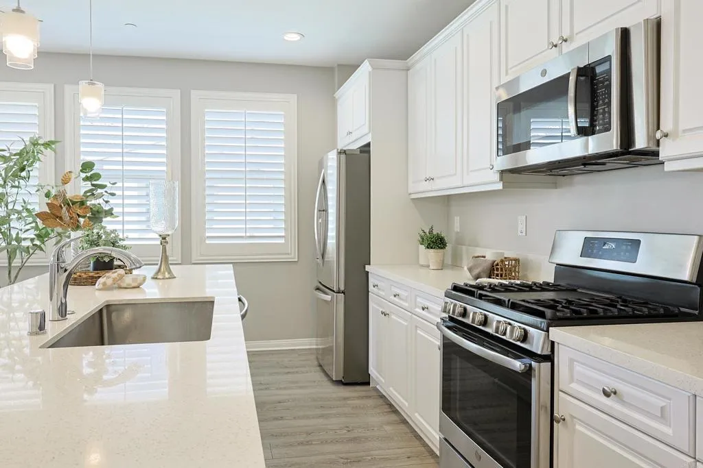 Photo #8: PTP2502545 Listing: Photo #8