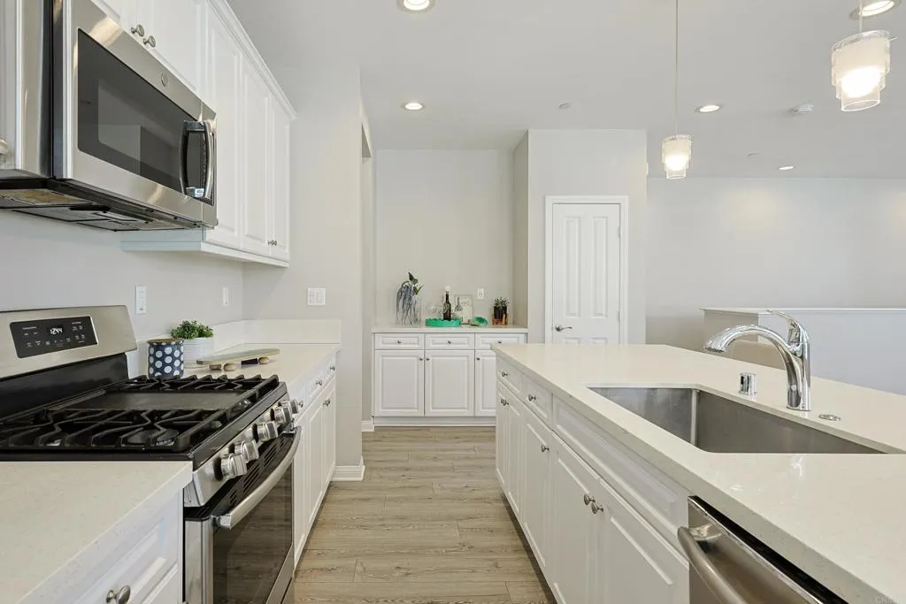 Photo #9: PTP2502545 Listing: Photo #9