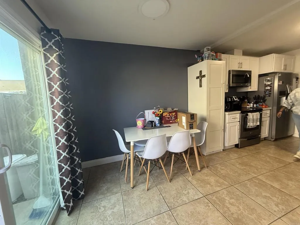 Photo #3: PTP2502550 Listing: Photo #3