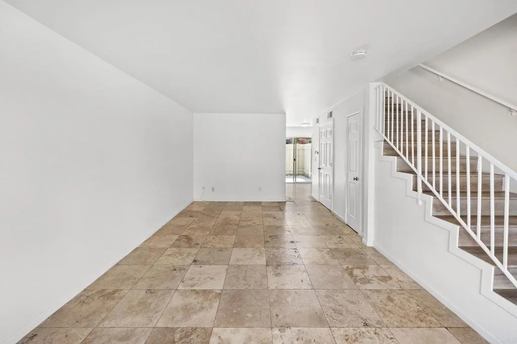 Photo #4: PTP2502557 Listing 