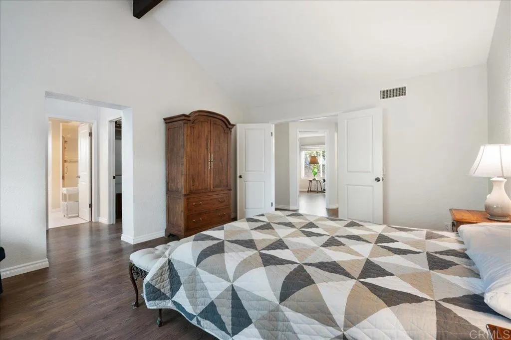https://cdn.realtyfeed.com/cdn/127/306411454/cb073d13edd50a0e3c1f3e1713830300.webp