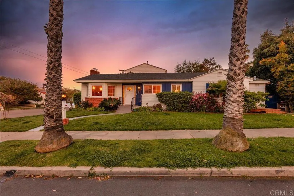 https://cdn.realtyfeed.com/cdn/127/306411558/03d3438af2a9521e989bc6cd3e2f983f.webp