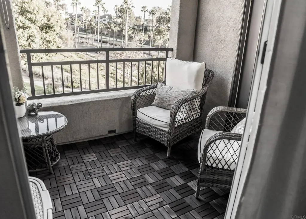 https://cdn.realtyfeed.com/cdn/127/306411601/737b98f94ff5347f71ee0e5477ecf1b7.webp