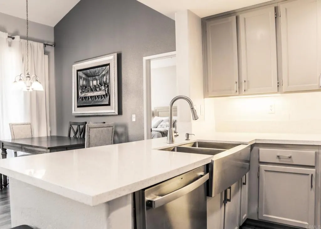 https://cdn.realtyfeed.com/cdn/127/306411601/8d430e748b0176e87d7f1996cd929f2a.webp