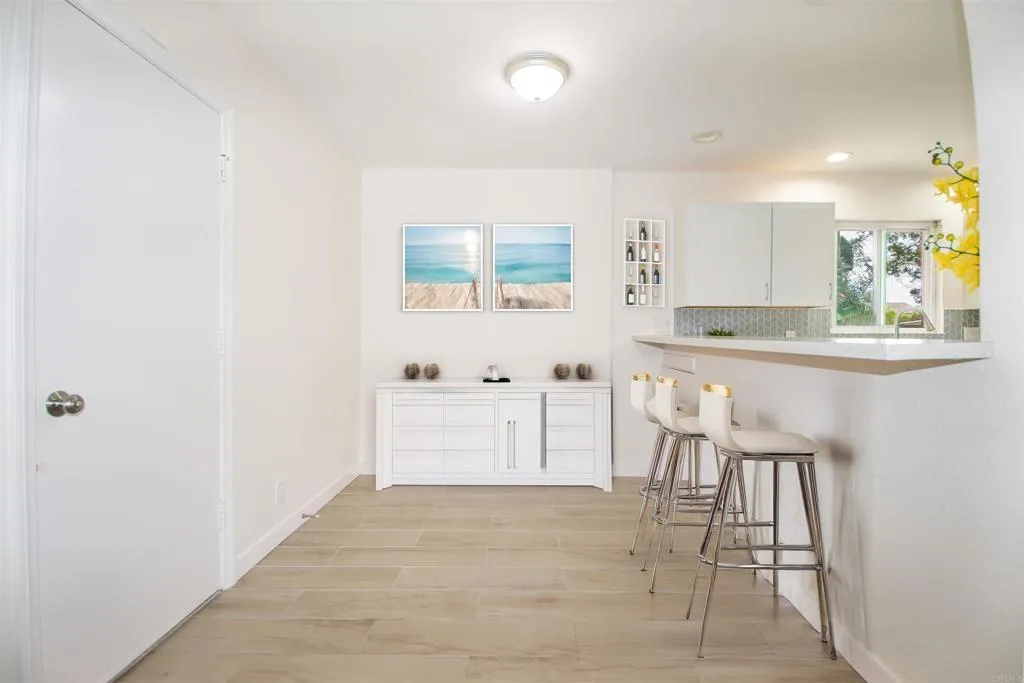 https://cdn.realtyfeed.com/cdn/127/306411645/b19f9c0d8586b30c87d0bedf5ec2cc16.webp