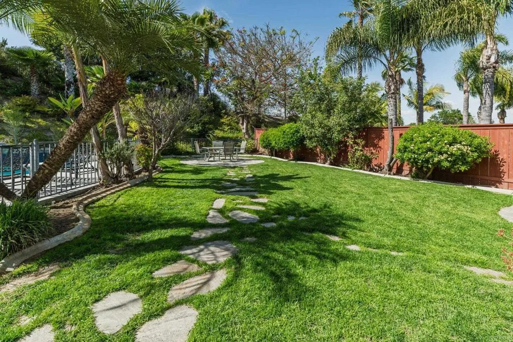 https://cdn.realtyfeed.com/cdn/127/306411790/75ec5de8b00234685bea2de1a939a5dc.webp