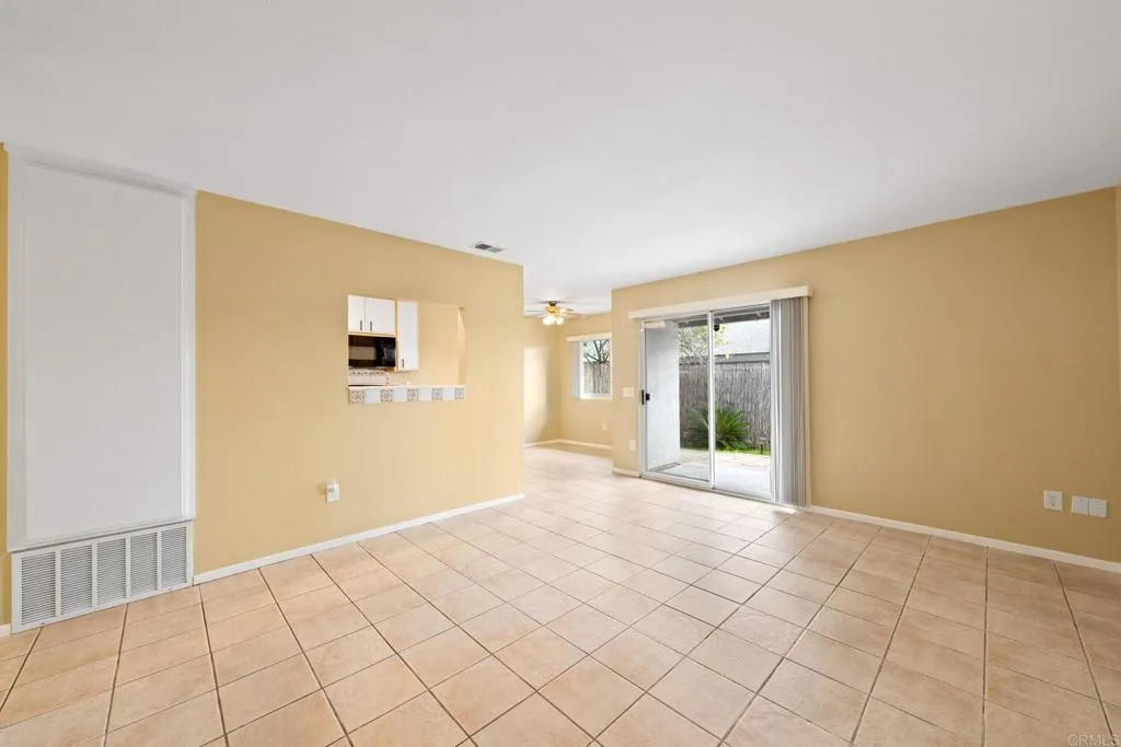 Photo #3: PTP2502570 Listing 