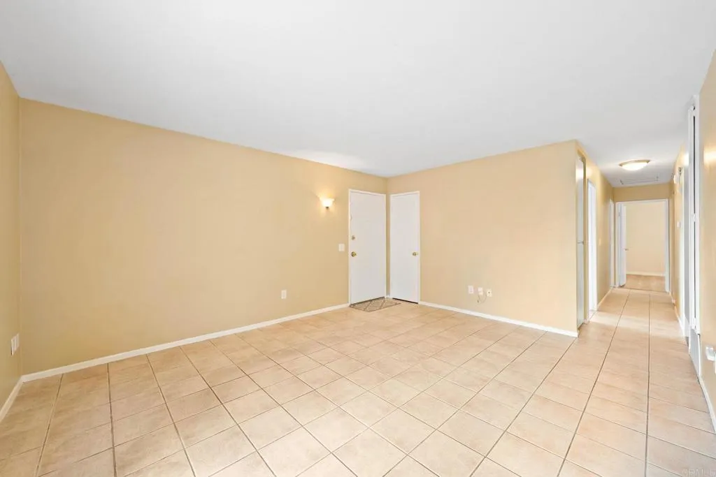 Photo #4: PTP2502570 Listing 