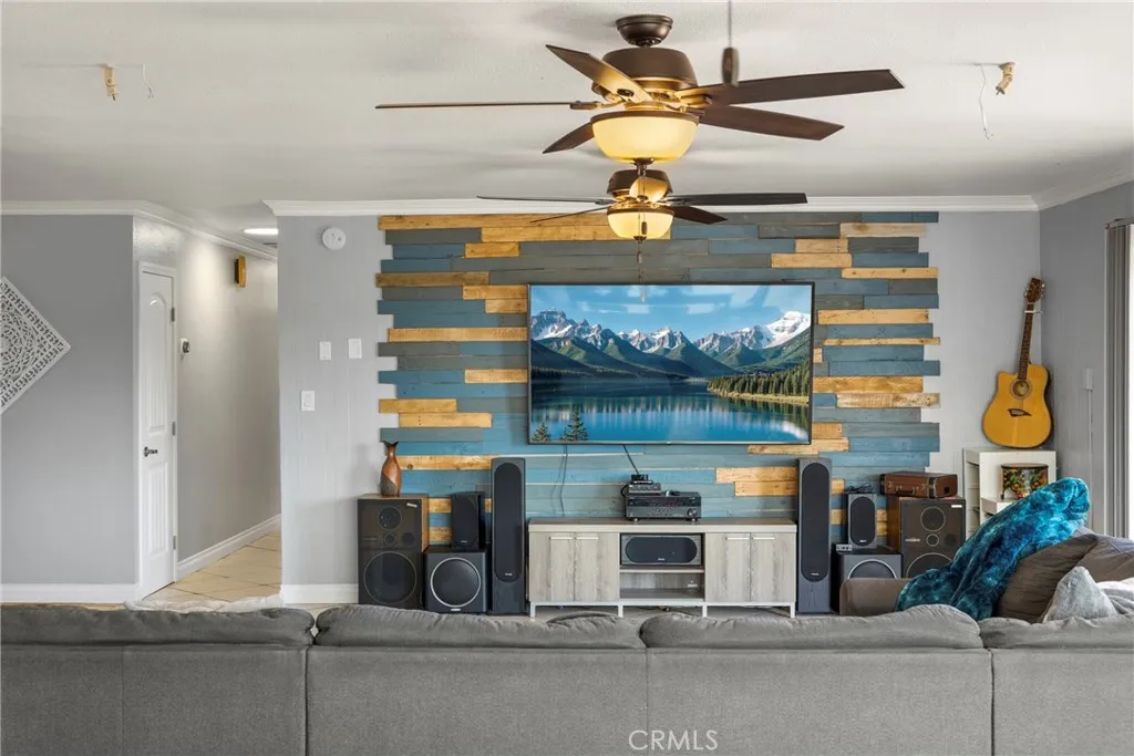 https://cdn.realtyfeed.com/cdn/127/306411923/05f8e803b70a68df211b1e1f6bc68b08.webp
