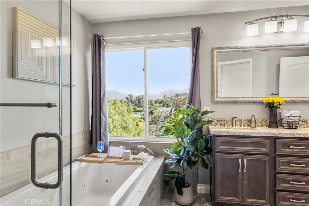 https://cdn.realtyfeed.com/cdn/127/306411923/2c8253f8db7b335ebb6776fa4f1f3102.webp