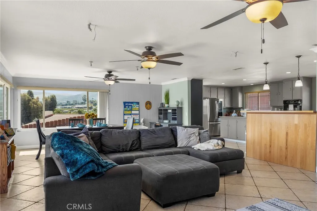 https://cdn.realtyfeed.com/cdn/127/306411923/a172f39ea59ff7d654c099d6b13f5bf4.webp