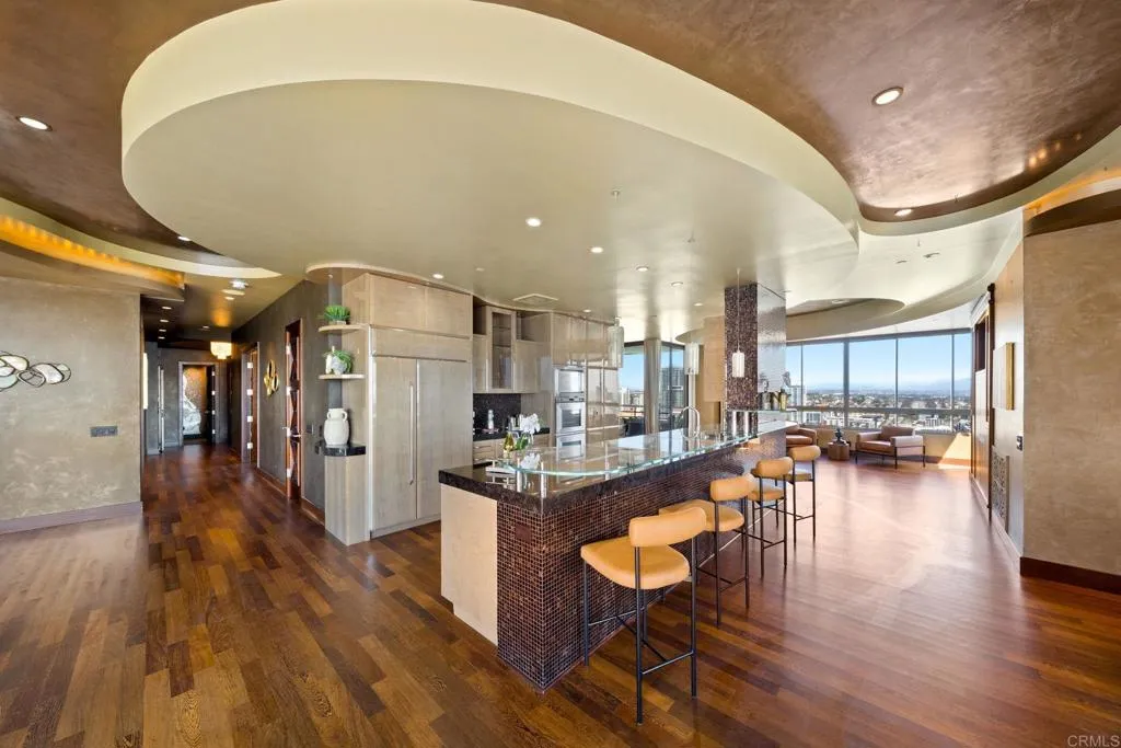 Photo #9: PTP2502571 Listing: Photo #9
