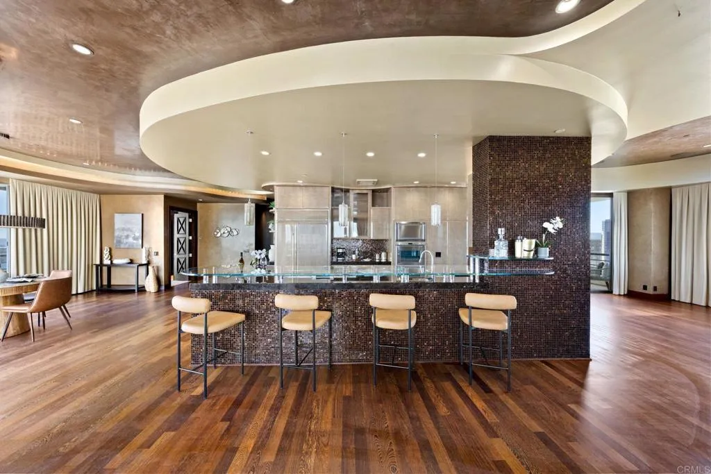 Photo #10: PTP2502571 Listing: Photo #10