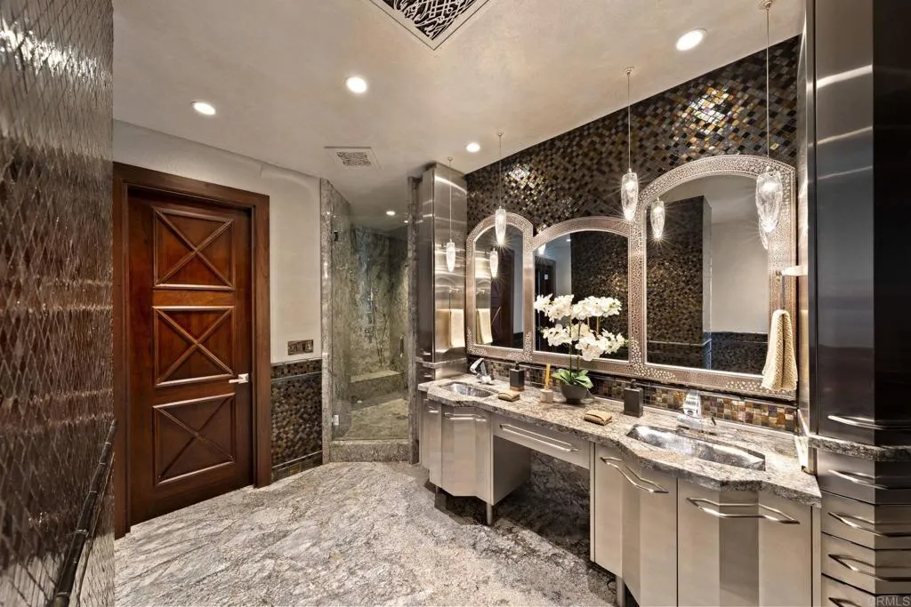 Photo #24: PTP2502571 Listing: Photo #24