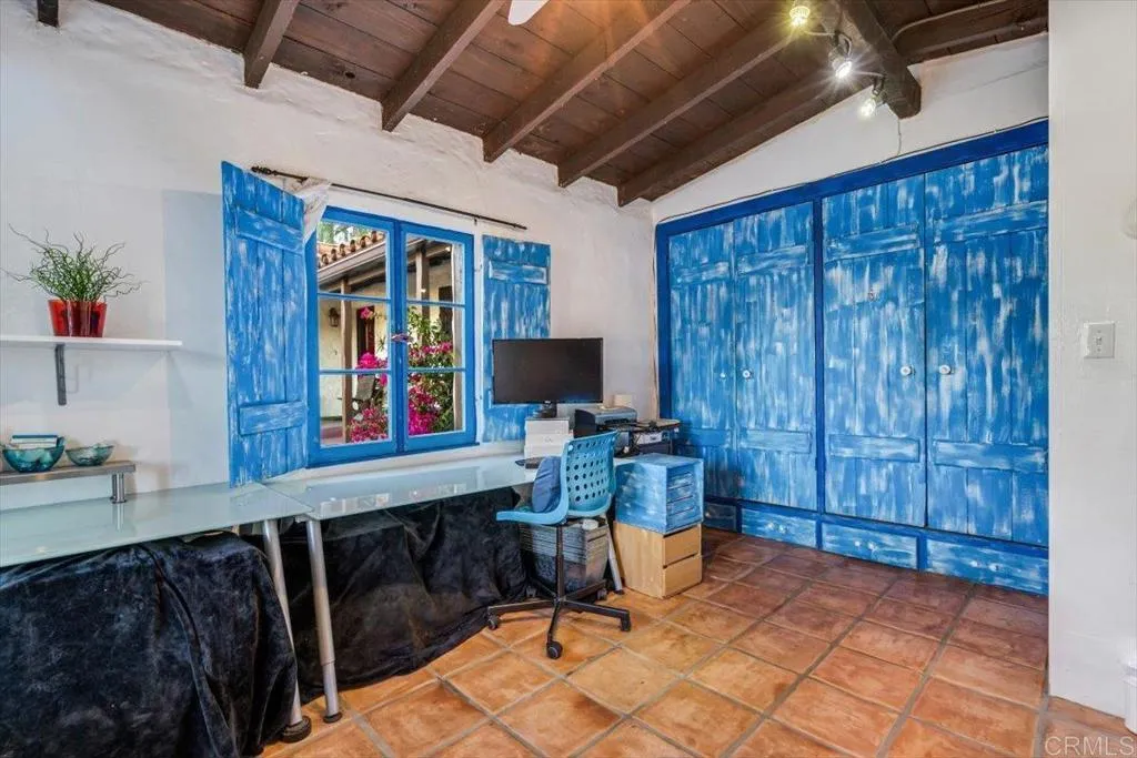 https://cdn.realtyfeed.com/cdn/127/306412079/e285dafbf0673f2e17f9196a50f19a01.webp