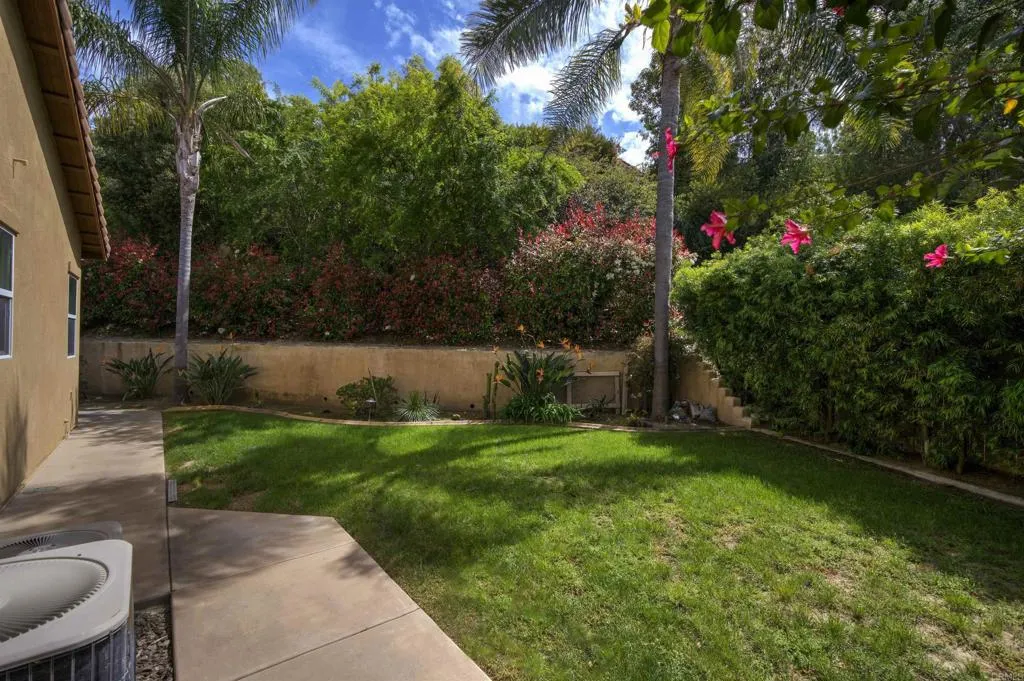 https://cdn.realtyfeed.com/cdn/127/306412100/722774c96bb872f61cef56a11af91ac4.webp