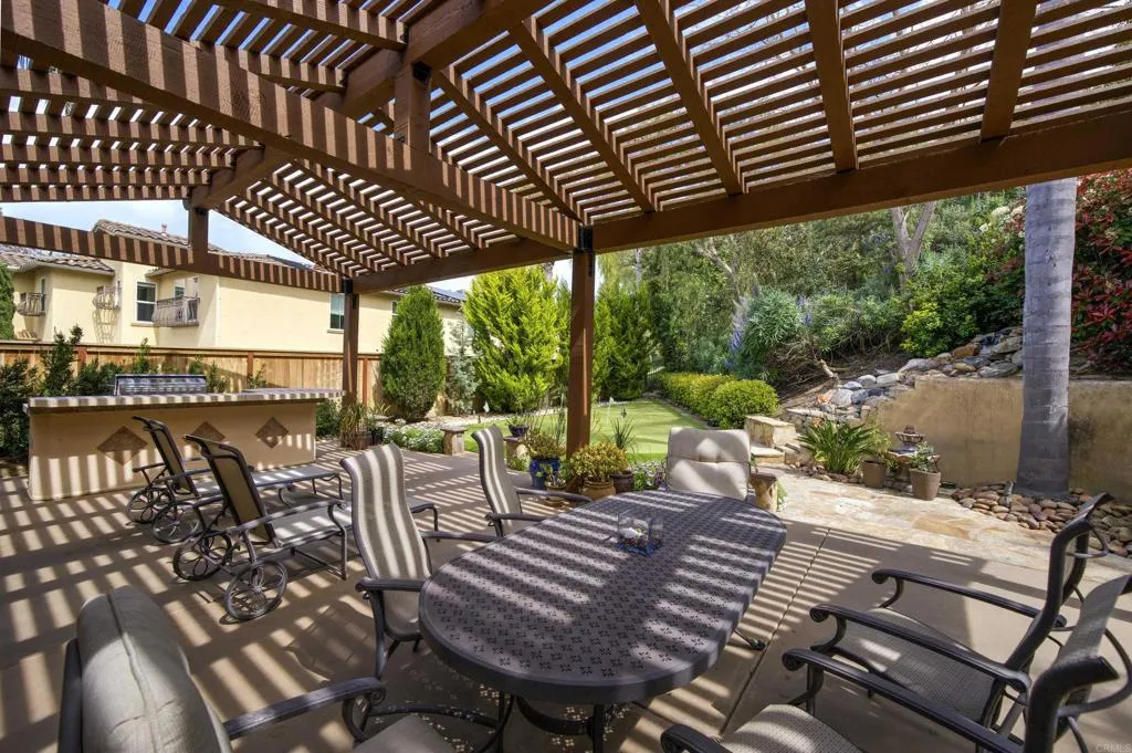 https://cdn.realtyfeed.com/cdn/127/306412100/ab990088c354a073437bcada14003d20.webp
