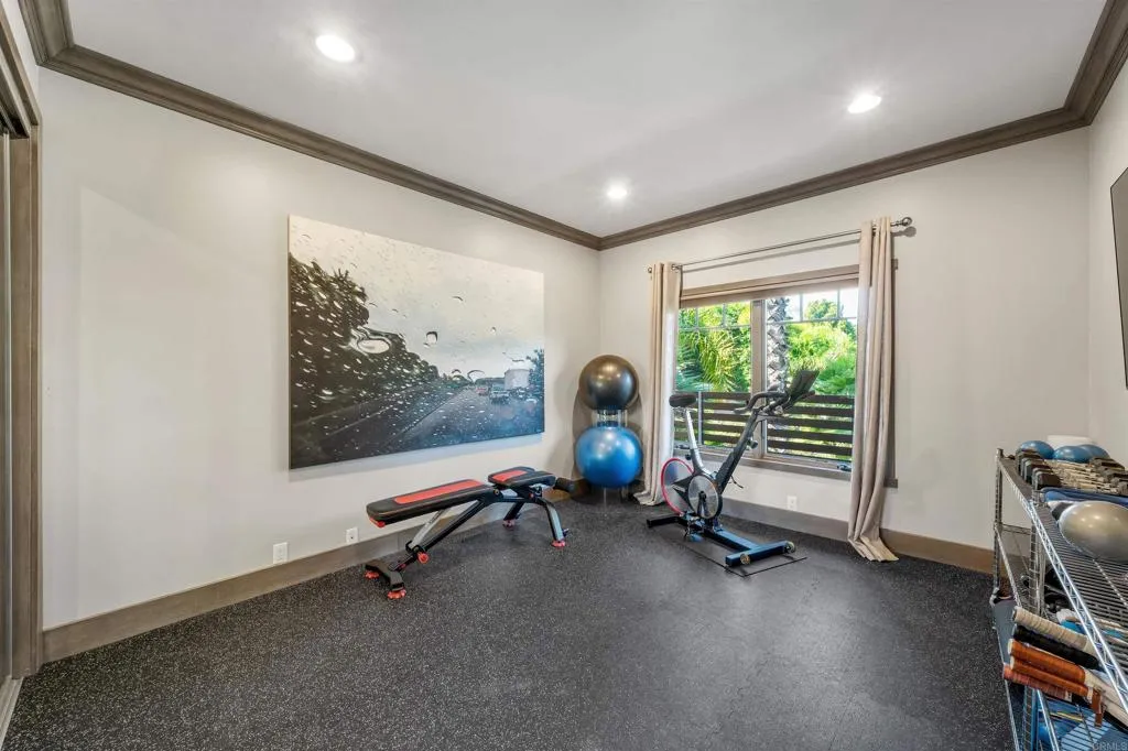 https://cdn.realtyfeed.com/cdn/127/306412126/007c68d66356511ebb29cbdd9591141c.webp