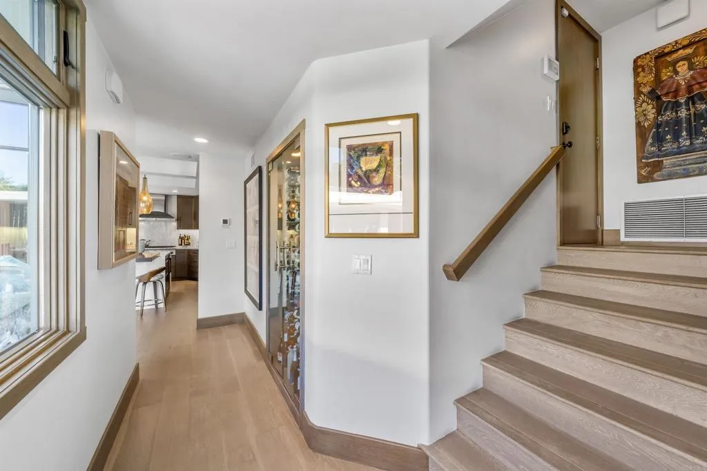 https://cdn.realtyfeed.com/cdn/127/306412126/1173730638f2ca803ff20221bdd1e336.webp