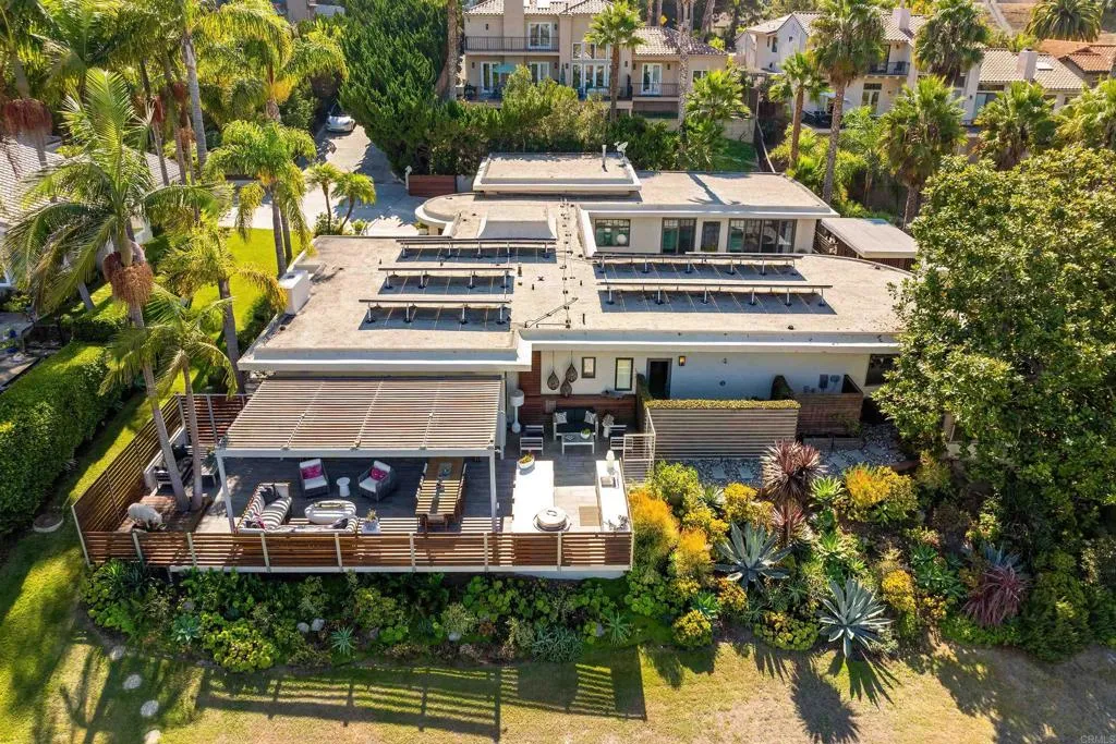 https://cdn.realtyfeed.com/cdn/127/306412126/dc5a3504115fc256bd5022086b6f479a.webp
