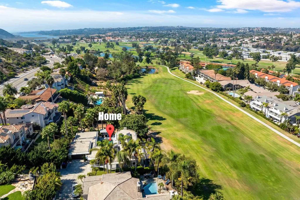 https://cdn.realtyfeed.com/cdn/127/306412126/f16195480eb50fd4857327573d0f7888.webp