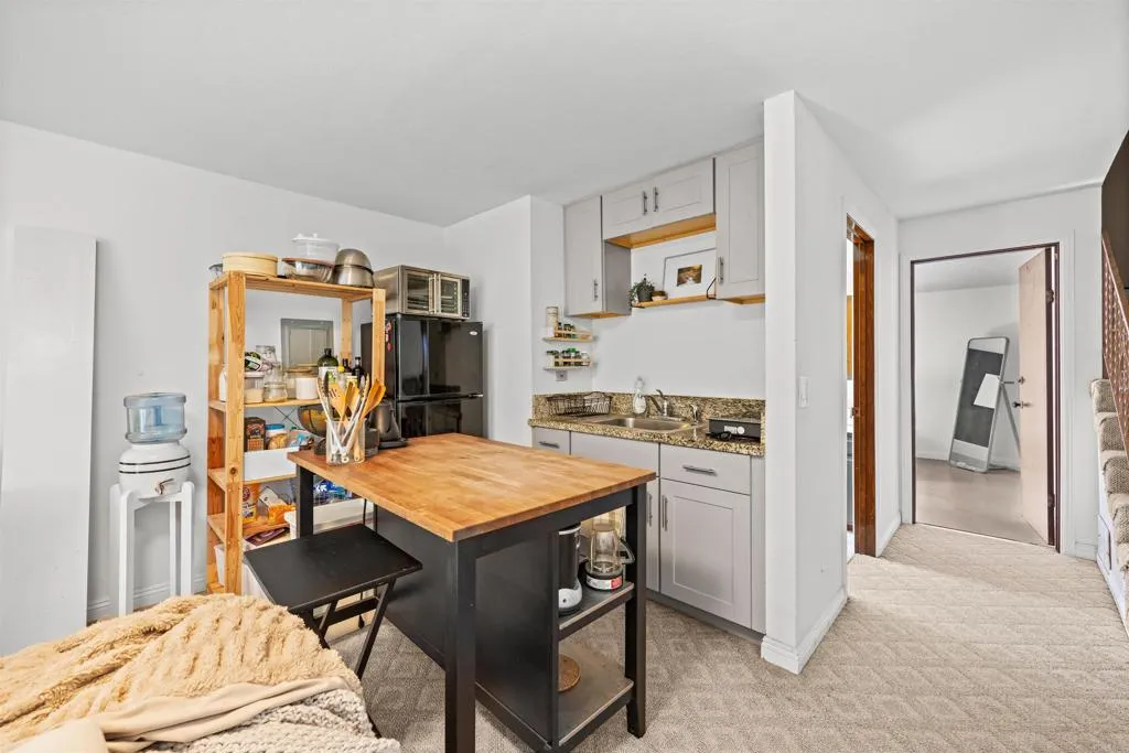 https://cdn.realtyfeed.com/cdn/127/306412315/0aaf273b3937b9d780ef1d614fb1cdcc.webp